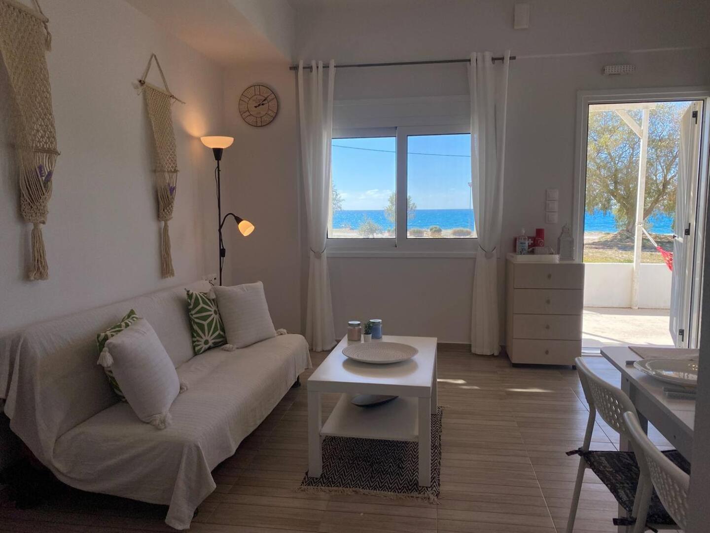 Zen Seaside Apartment Kalamaki  Buitenkant foto