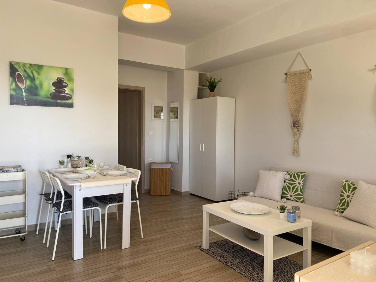 Zen Seaside Apartment Kalamaki  Buitenkant foto