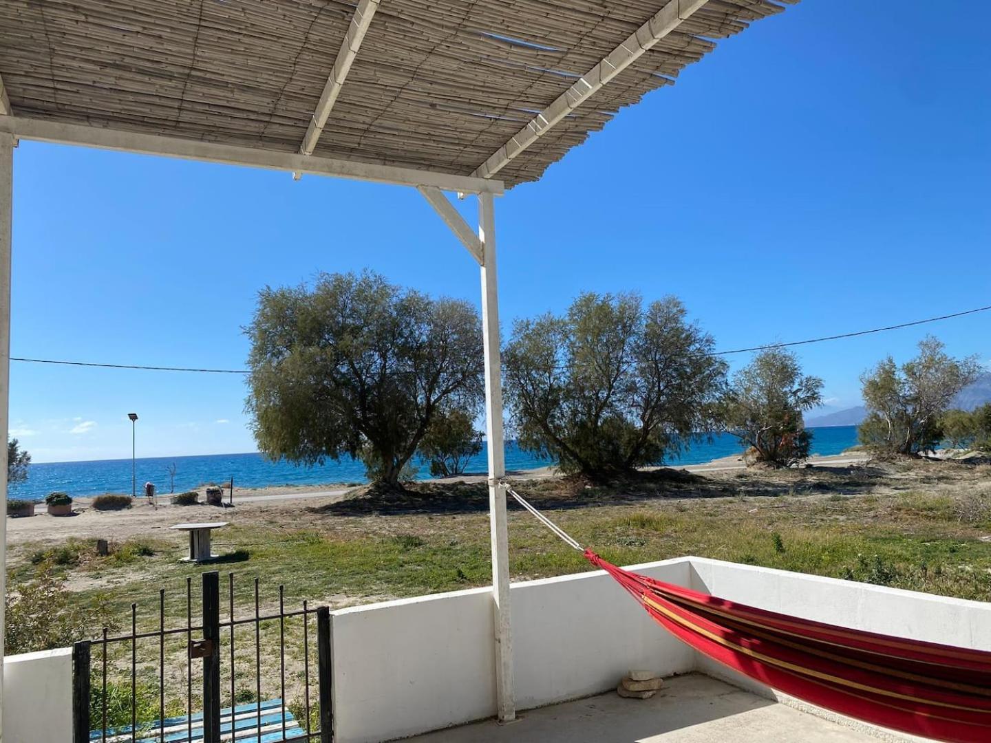 Zen Seaside Apartment Kalamaki  Buitenkant foto