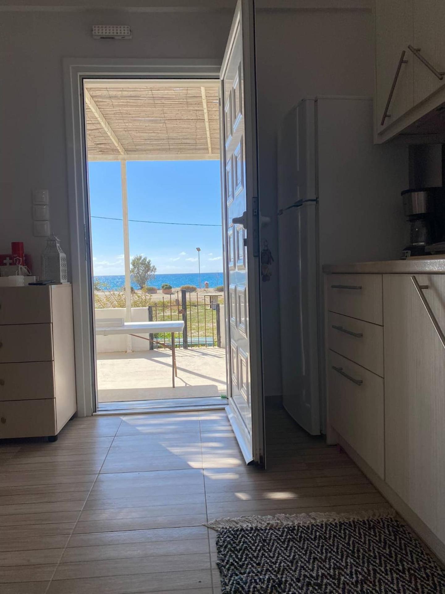 Zen Seaside Apartment Kalamaki  Buitenkant foto